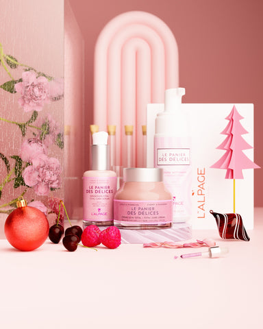 Set eller Gaveeske TRIO Krem Pleie Total + Serum Pleie Total + Rensemousse LE PANIER DES Délices