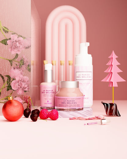 Set eller Gaveeske TRIO Krem Pleie Total + Serum Pleie Total + Rensemousse LE PANIER DES Délices