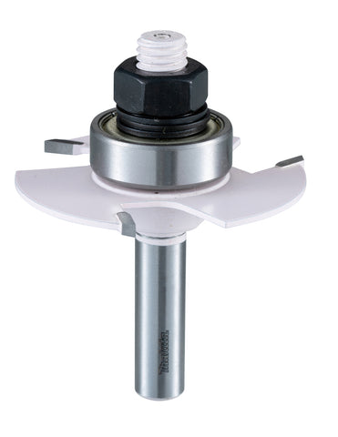 
          Nutfräser mit Anlauflager 3-schneidig
          D-48941
        