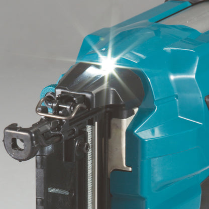 
          Akku-Nagler LXT ®
          DBN600ZJ
        