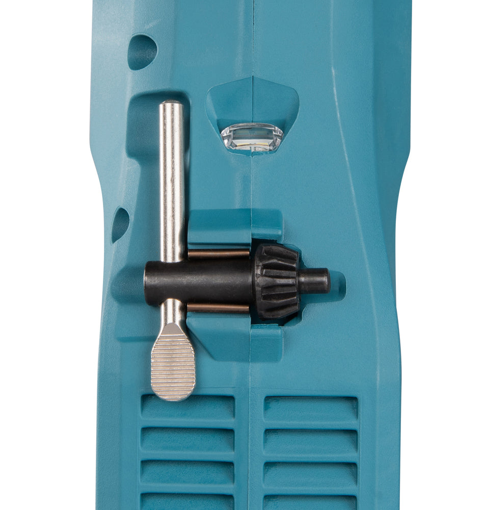 
          Akku-Winkelbohrmaschine LXT ®
          DDA460ZK
        