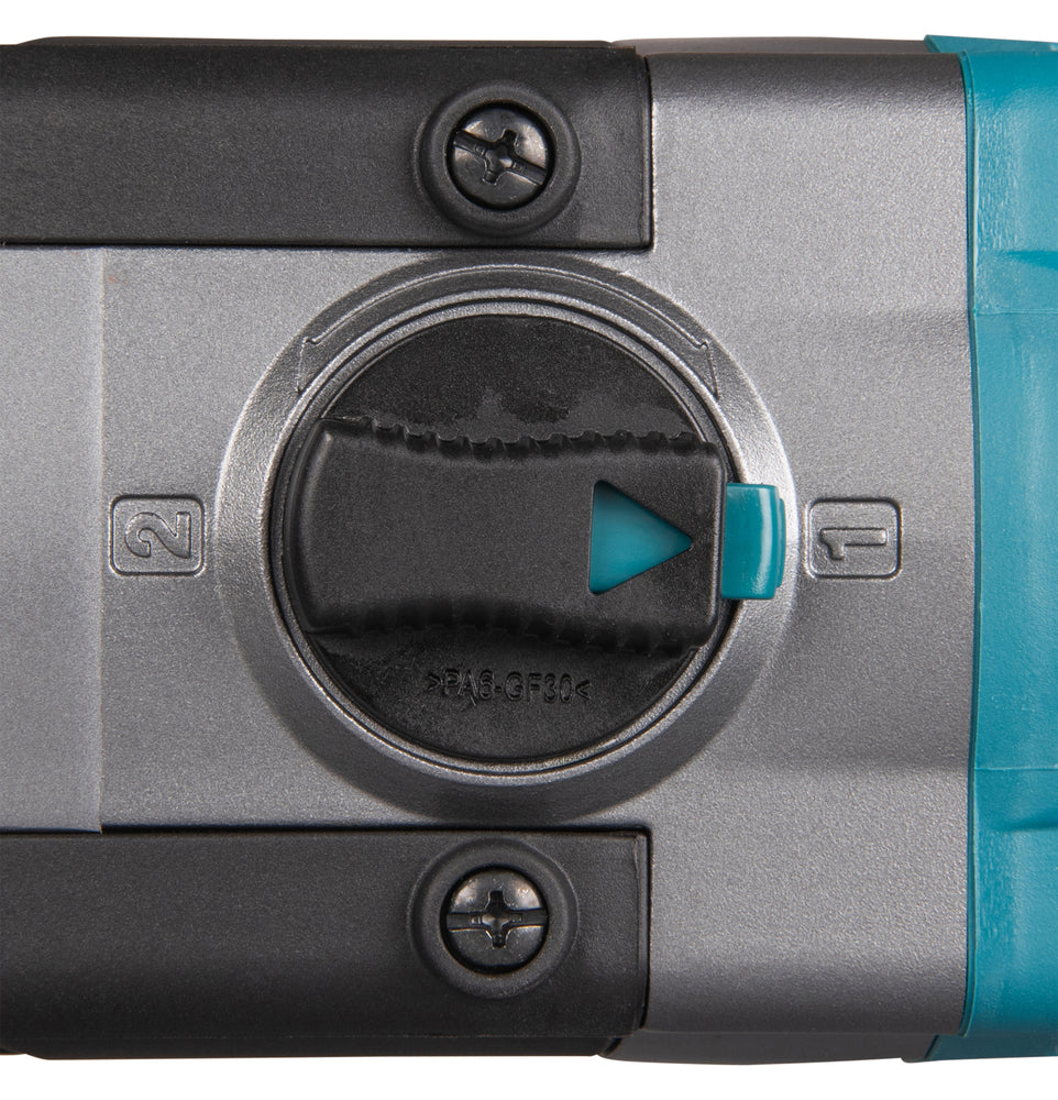 
          Akku-Erdbohrer XGT ®
          DG002GZ
        