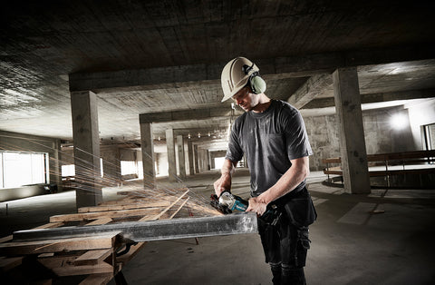 
          Akku-Winkelschleifer LXT ®
          DGA506ZJ
        