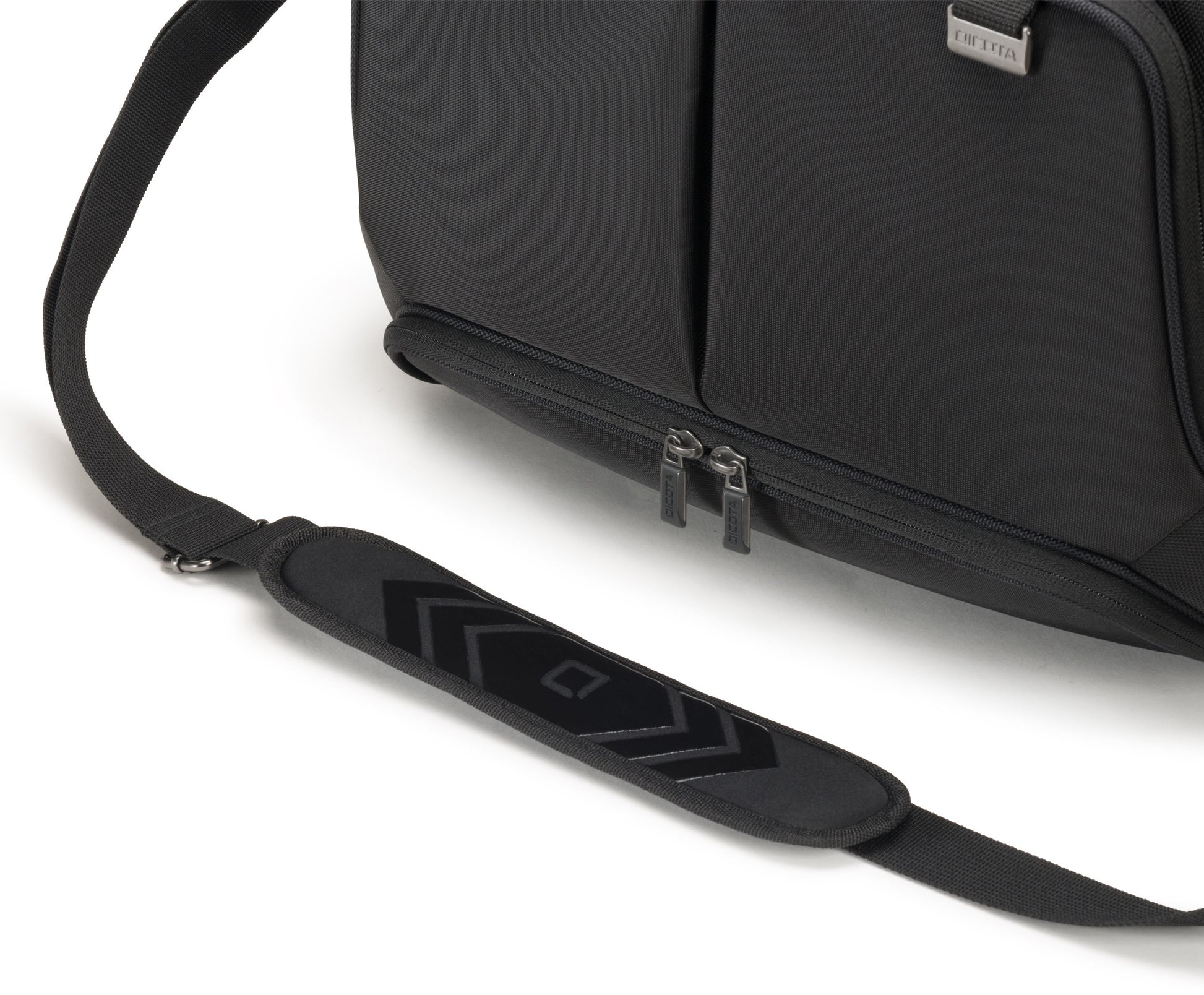 DICOTA Laptop Bag Traveller PRO D30845-RPET 15-17.3 inch