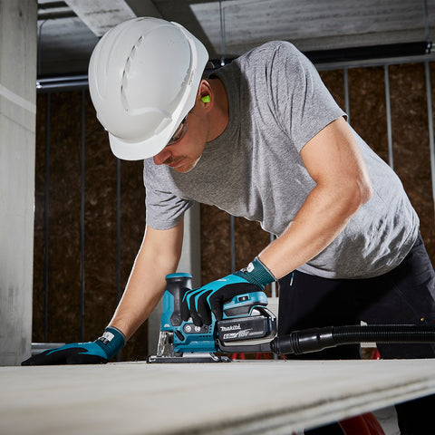 
          Akku-Pendelhubstichsäge LXT ®
          DJV185Z
        