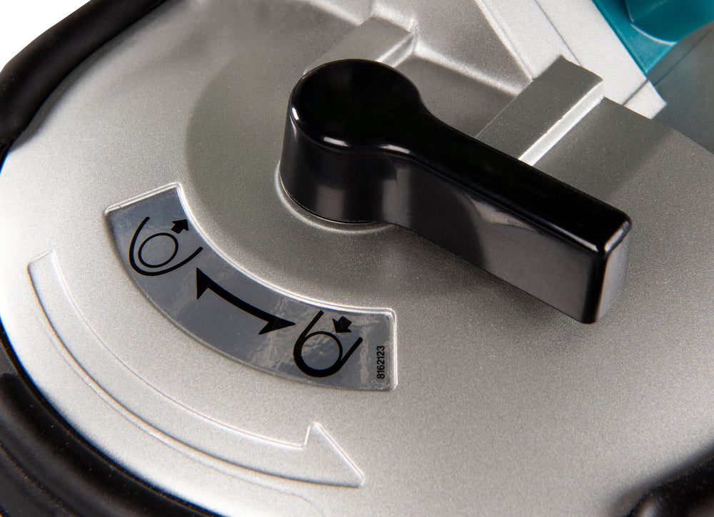 
          Tragbare- Akku-Bandsäge LXT ®
          DPB180RTE
        