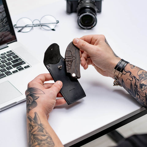 leather case for comb 