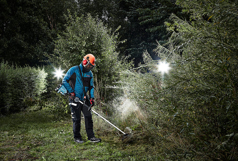 
          Akku-CombiExpress LXT ®
          DUX60Z
        