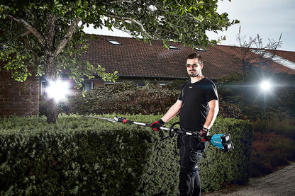 
          Akku-CombiExpress LXT ®
          DUX60ZM4
        