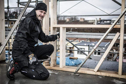 Elastische Jacke mit Kapuze- Atmungsaktiv, wind- und wasserdicht