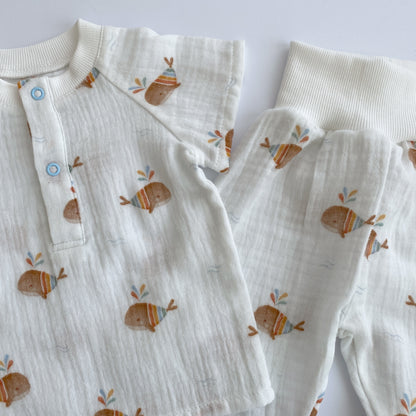 Ensemble avec des baleines