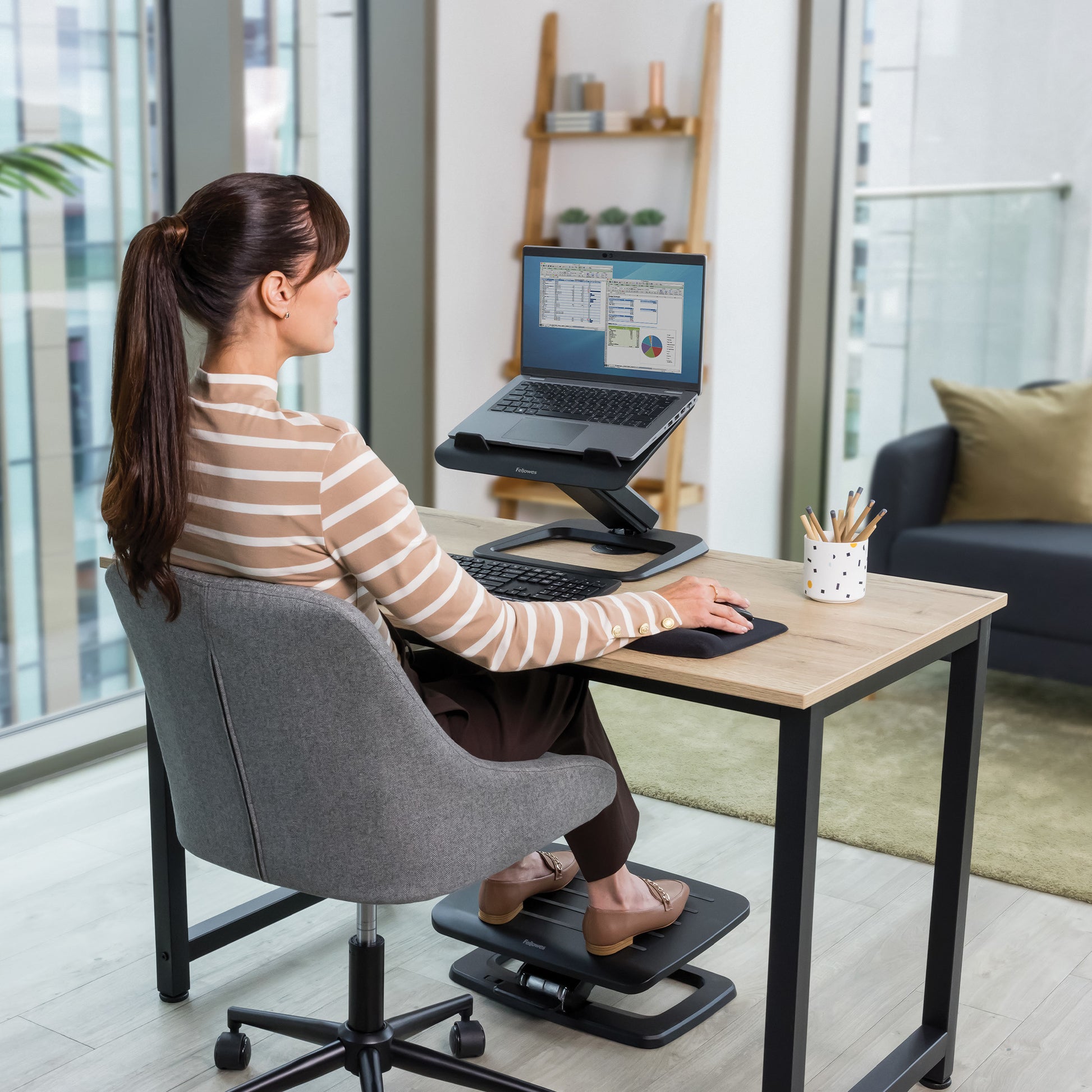 FELLOWES Fussstütze Hana LT 100016998 schwarz