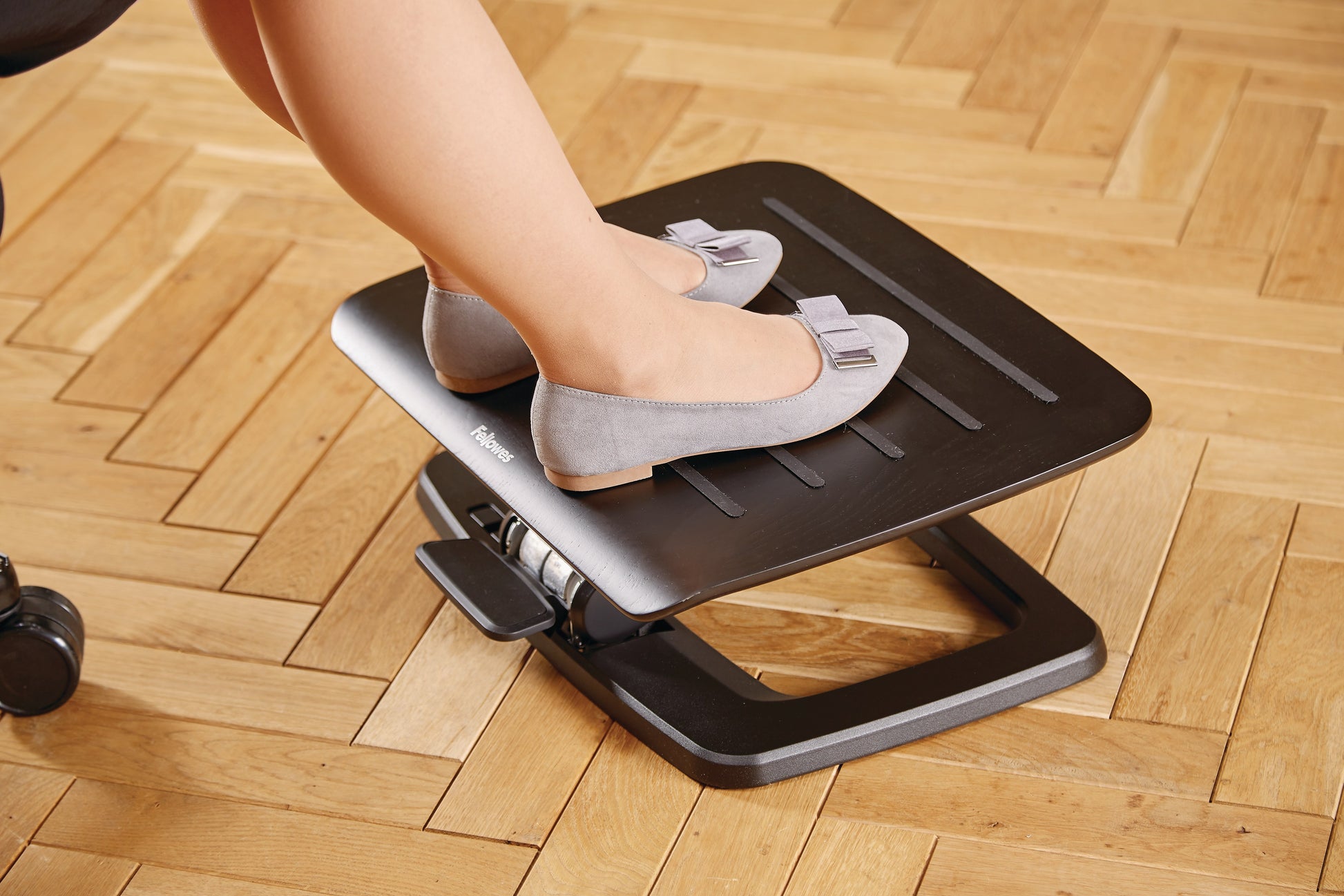 FELLOWES Fussstütze Hana 8055201 schwarz