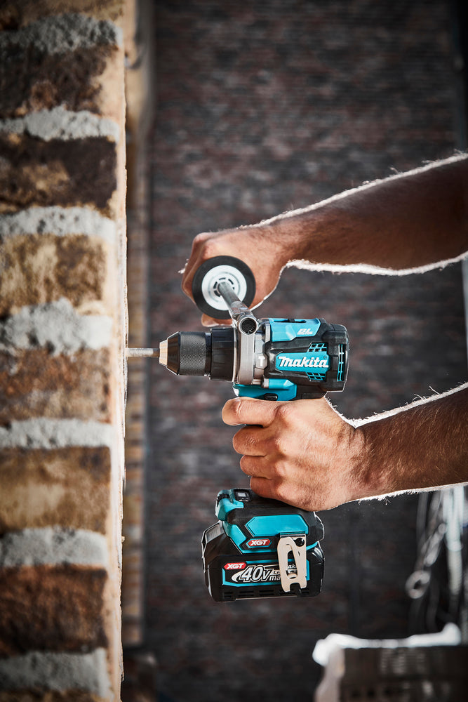 
          Akku-Schlagbohrschrauber XGT ®
          HP001GZ
        