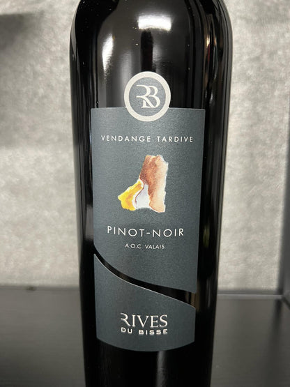 Rives du Bisse - PINOT-NOIR "COLHEITA TARDIA" - Delicie-se com a Elegância! 🍷✨