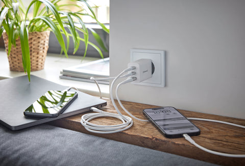 INTENSO Power Charger 65W GaN white 7806512 2 x USB-C 1 x USB-A
