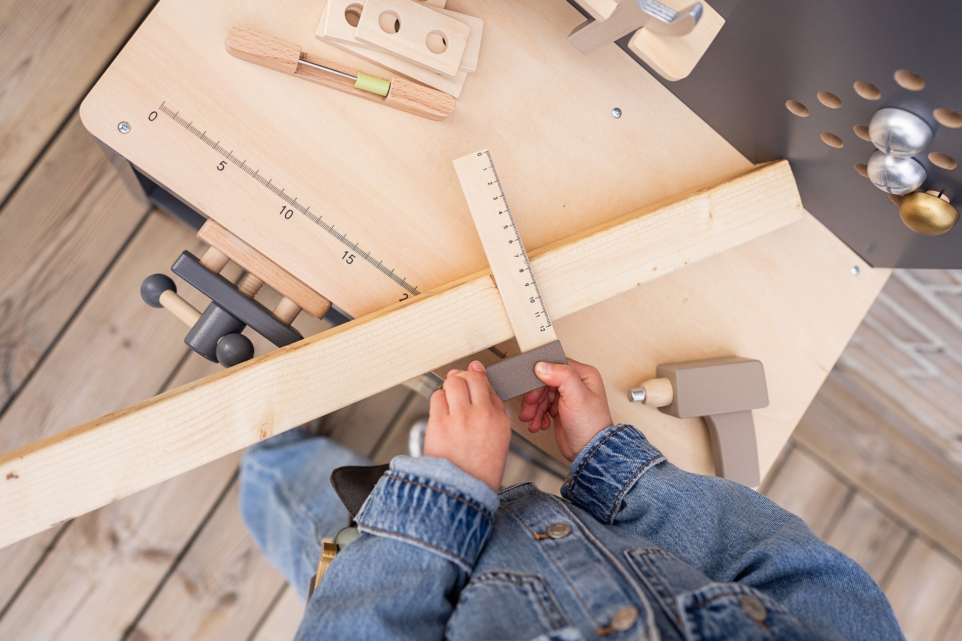 JABADABADO Werkzeugbank 55x30x78cm C2555 grau