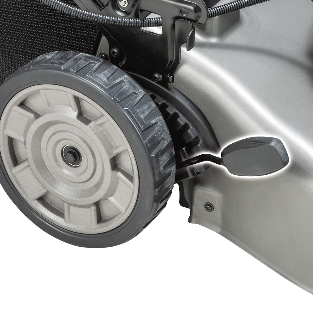 
          Akku-Rasenmäher 64Vmax mit Radantrieb 48 cm
          LM003JB101
        