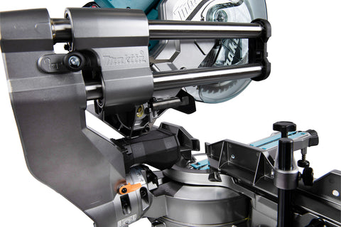 
          Akku-Kapp- und Gehrungssäge XGT ®  • 216/30 mm
          LS002GZ01
        