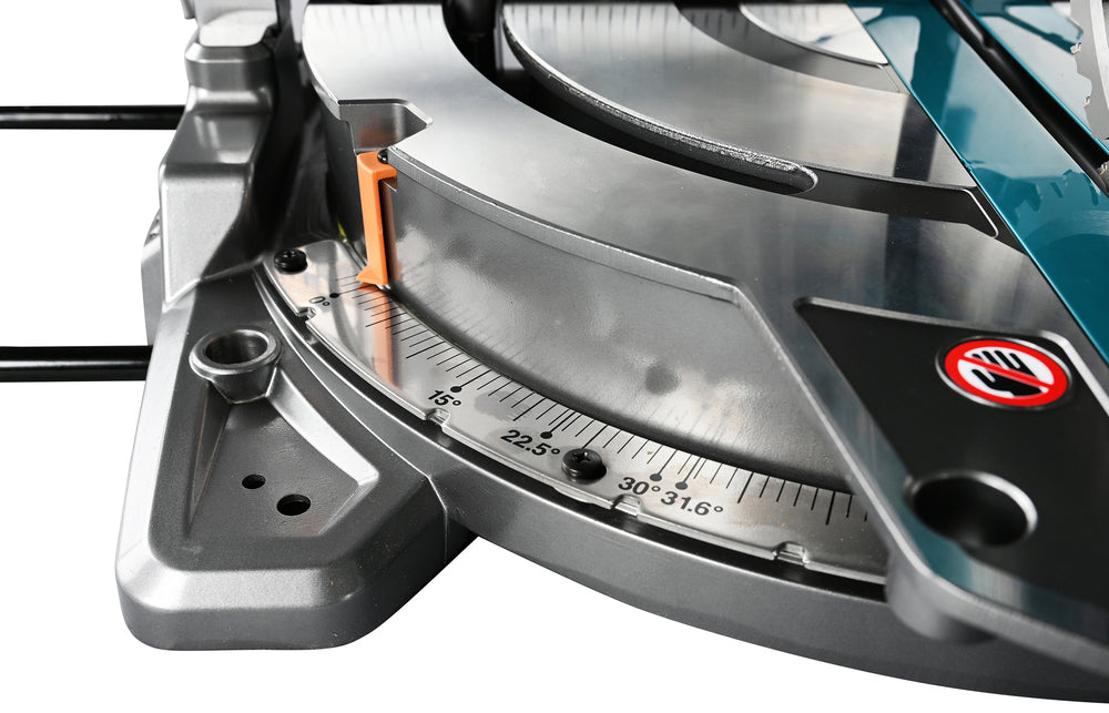 
          Akku-Kapp- und Gehrungssäge XGT ® • 260/30 mm
          LS004GZ01
        