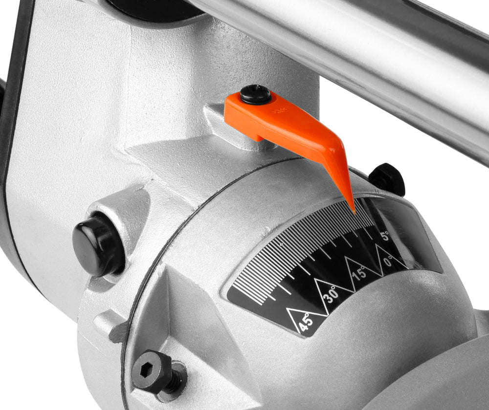 
          Kapp- und Gehrungssäge • 216/30 mm
          LS0815FLN
        