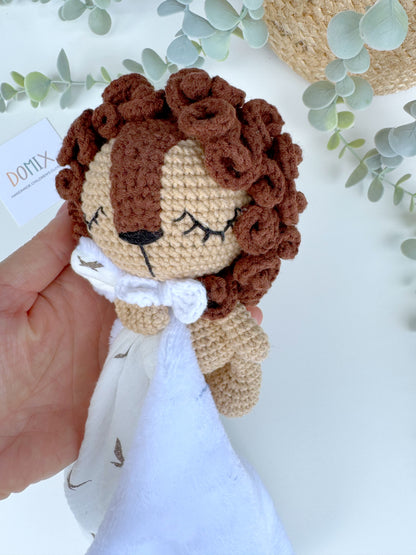 Doudou lion with soft blanket