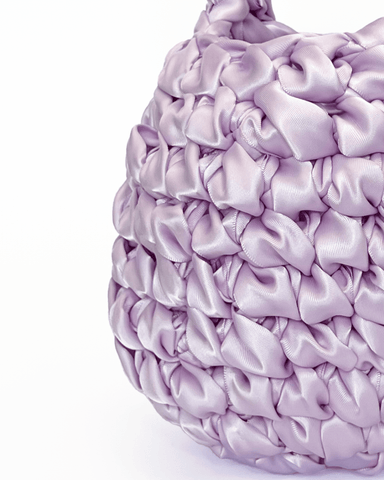 das Nest 15 - helle Orchidee