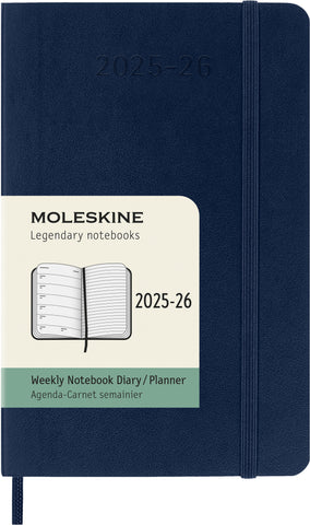 MOLESKINE Wochen-Notizkalender 25/26 8056999275464 18M liniert SC saphir 9x14cm