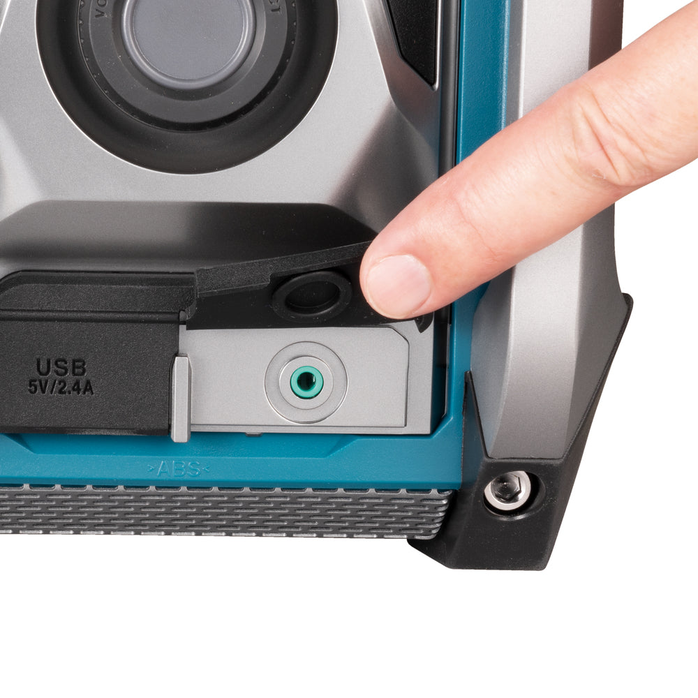 
          Akku-Baustellenradio XGT ® / LXT ® / CXT ® / AC
          MR007GZ
        