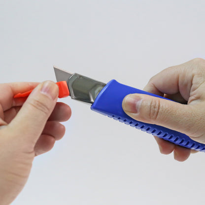 NT Cutter Auto Lock L-300RP