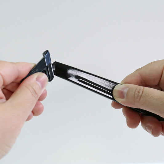 NT Cutter S-202P Stahl