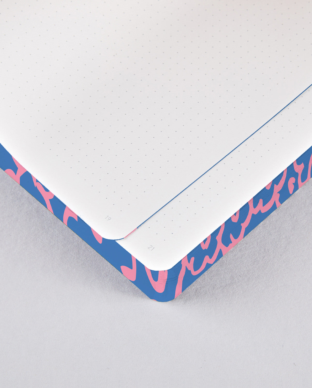 NUUNA Notizbuch Graphic L 55768 FLOWER POWER 256 Seiten