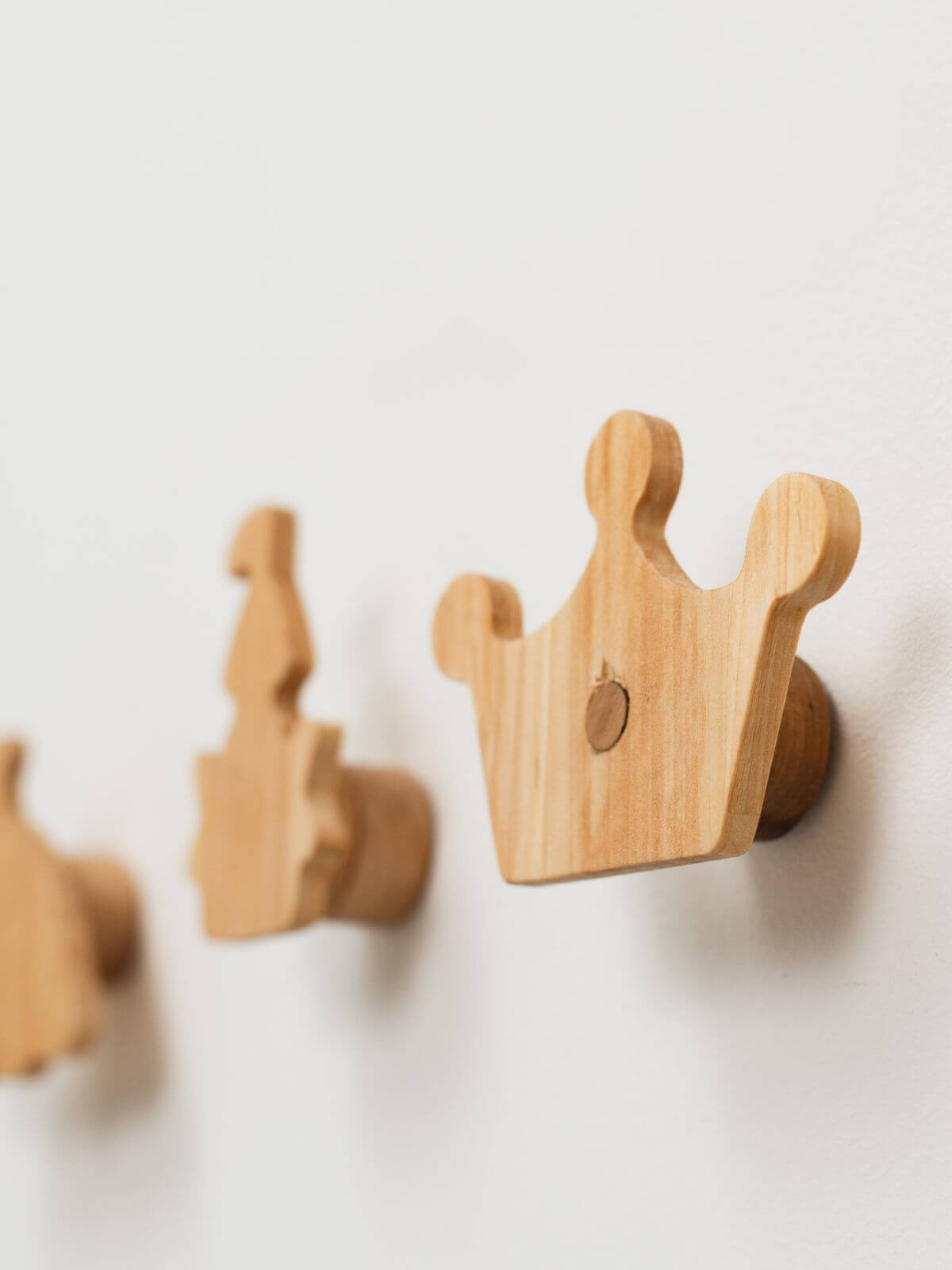 girls decorative wall hooks