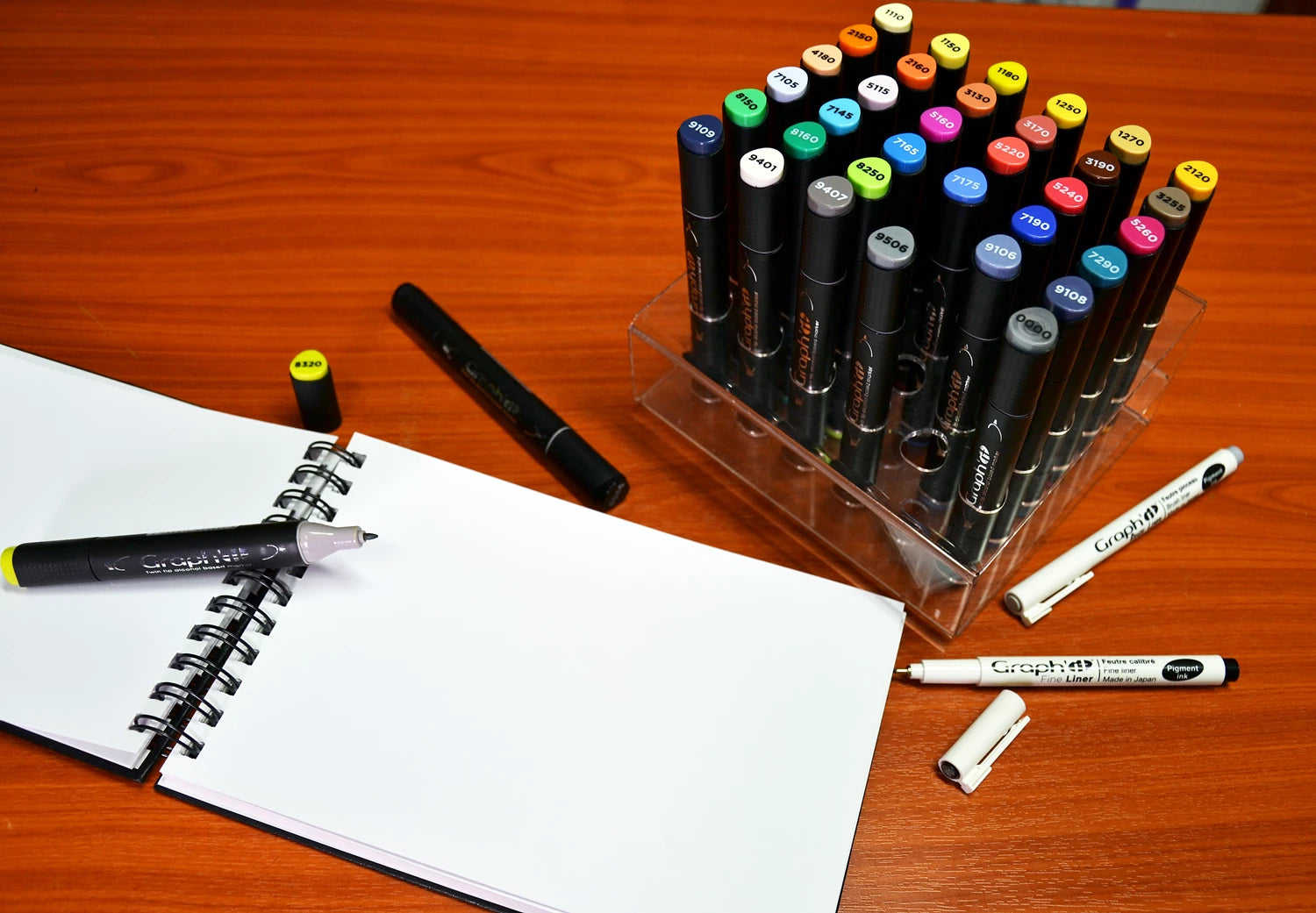 MEUBLE DE RANGEMENT VIDE POUR 36 MARQUEURS A ALCOOL