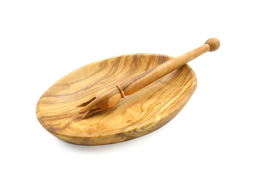 Ovaler Schüssel mit Olivenpicker-Set, handgemacht aus Olivenholz