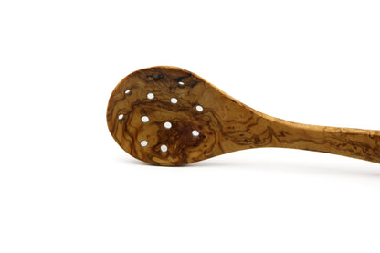 Друшляк з оливкового дерева, шумівка та ложка для подачі