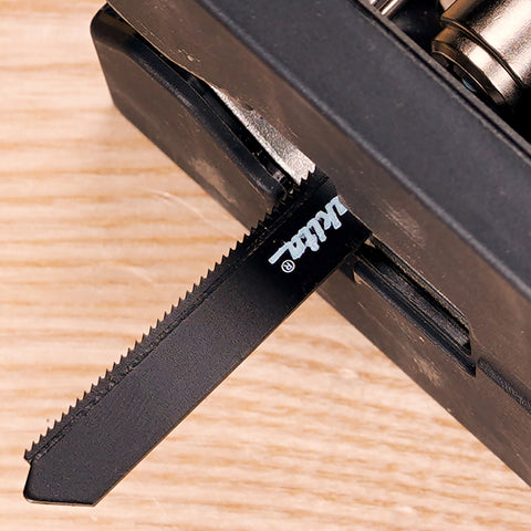 
          Spezial-Stichsägeblätter für Metall und Inox
          P-05929
        