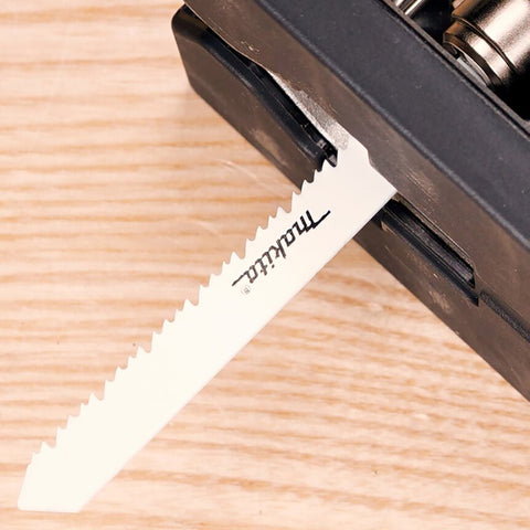 
          5 Stichsägeblätter für Holz mit Nägeln 
          P-49622
        