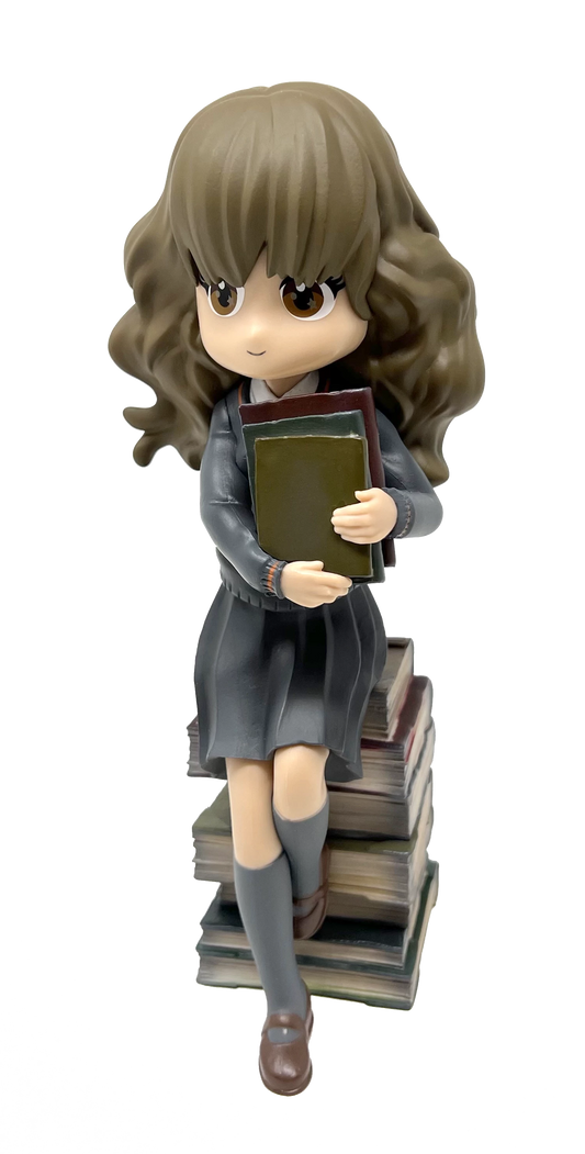 FIG. HERMIONE GRANGER PILE DE GRIMOIRES