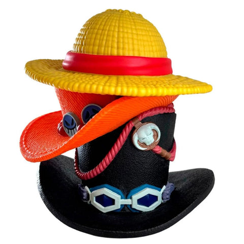 TIRELIRE ONE PIECE PILE DE CHAPEAUX