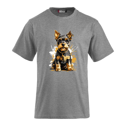 "Personalisiertes T-Shirt: Süsser Hund als Druckmotiv"