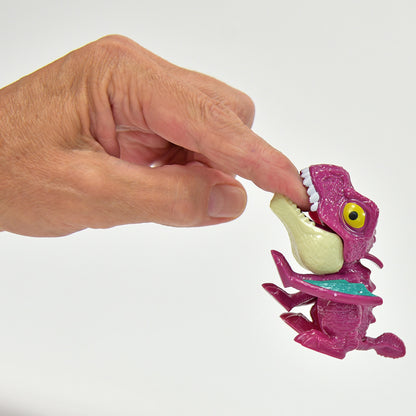 ROOST Fingerschnapper Dino 6x8x2,5cm 90515 8 assortiert