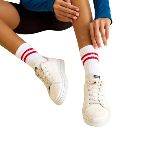 455-7 Socken in Weiss mit roten Streifen