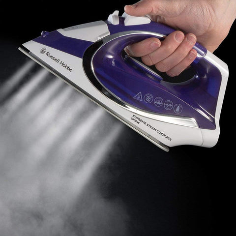 Russell Hobbs Bügeleisen [kabellos mit Basisstation] Supreme Steam Cordless (2400W, 135 g-min Extra-Dampfstoß, 300 ml, Keramik-Bügelsohle
