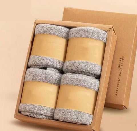 Merino Wool Winter Socks by Mr. Sneakerseller (4 Pairs)