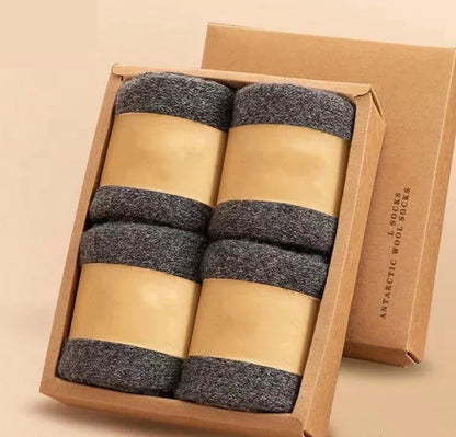 Merino Wool Winter Socks by Mr. Sneakerseller (4 Pairs)