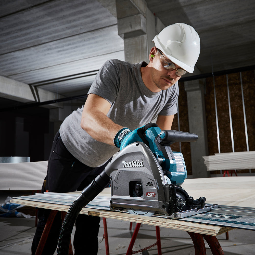 
          Akku-Eintauch-Kreissäge XGT ®
          SP001GZ03
        