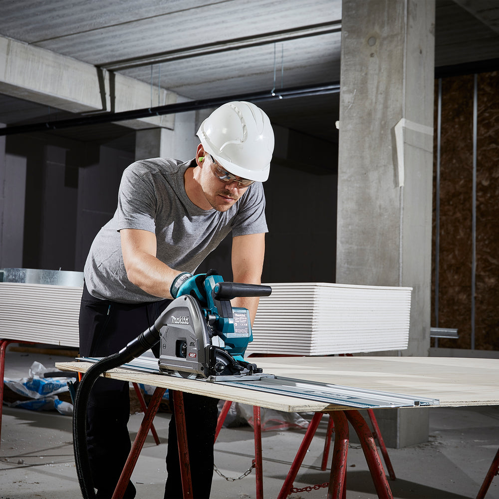 
          Akku-Eintauch-Kreissäge XGT ®
          SP001GZ03
        