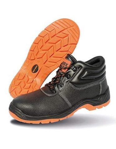 Sicherheitsstiefel für die Verteidigung