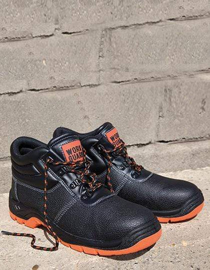 Sicherheitsstiefel für die Verteidigung